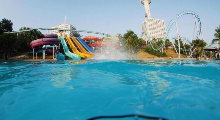 Rose Bay Resort Pattaya Exteriör bild